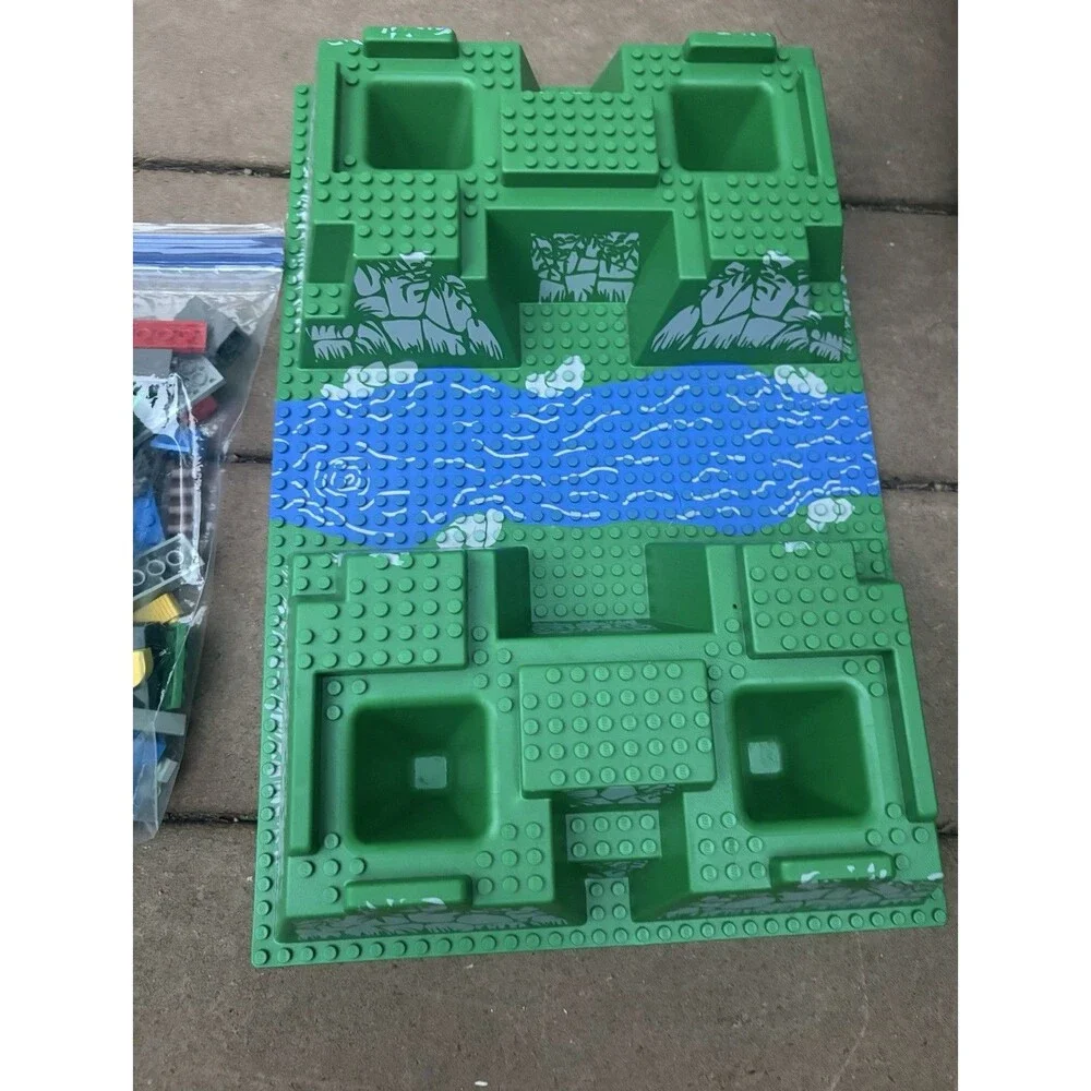 Lego 5986 Amazon Ancient Ruins Secret Jungle Temple INCOMPLETE NO MANUAL No Figs